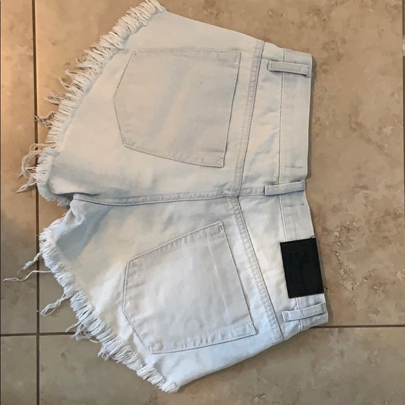 one teaspoon shorts size 26 - Picture 2 of 3